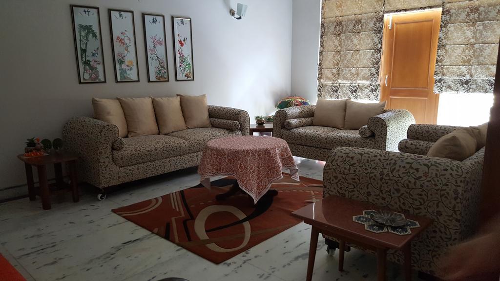 Sabs Bed And Breakfast New Delhi Luaran gambar